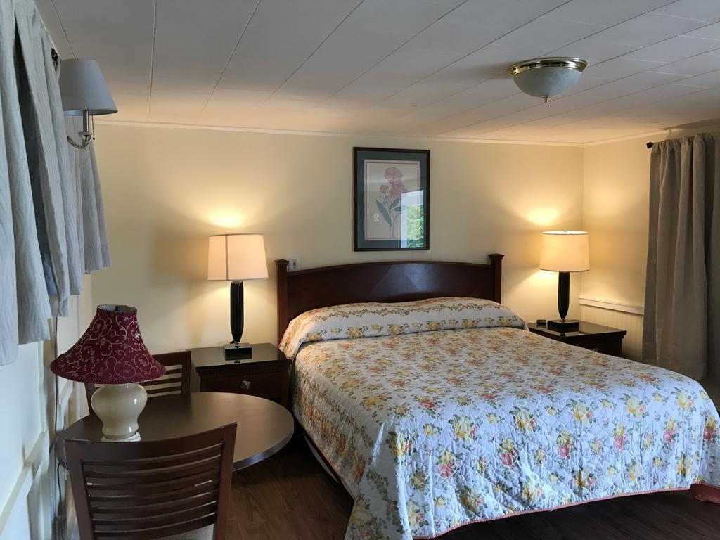 Royale Coach Motor Lodge Hampton Εξωτερικό φωτογραφία