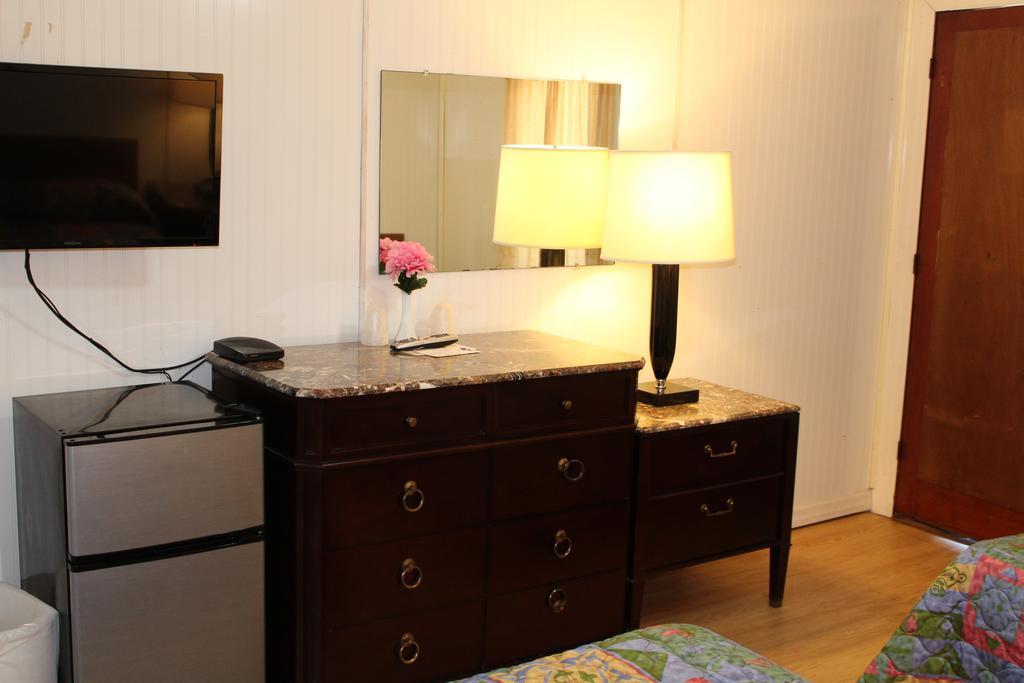 Royale Coach Motor Lodge Hampton Εξωτερικό φωτογραφία
