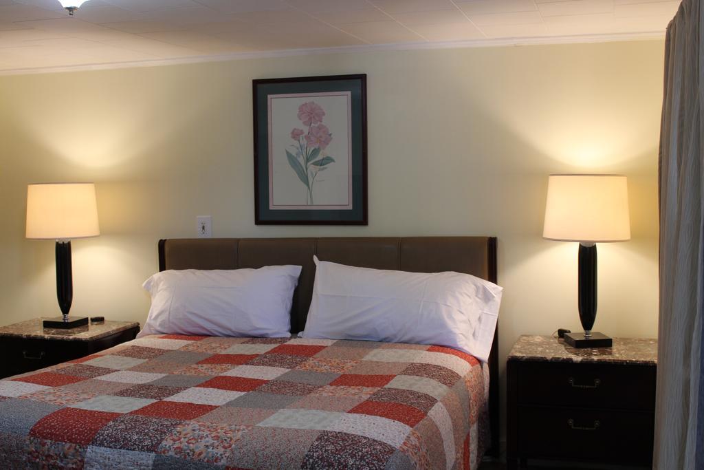 Royale Coach Motor Lodge Hampton Εξωτερικό φωτογραφία